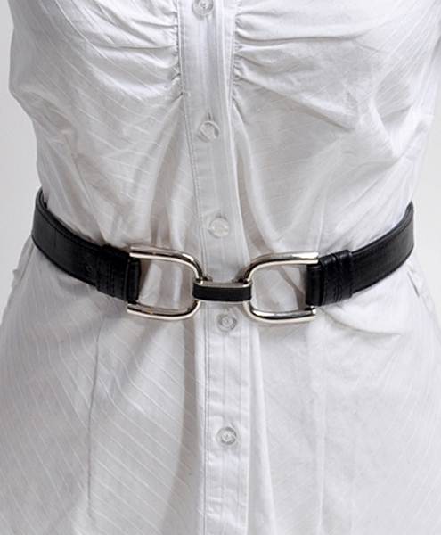 U-Latch Buckle Leather Skinny Adjustable Belt- Black